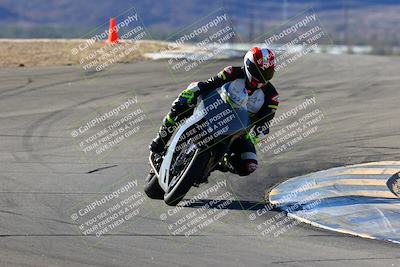 media/Jan-09-2022-SoCal Trackdays (Sun) [[2b1fec8404]]/Turns 9 and 8 (920am)/